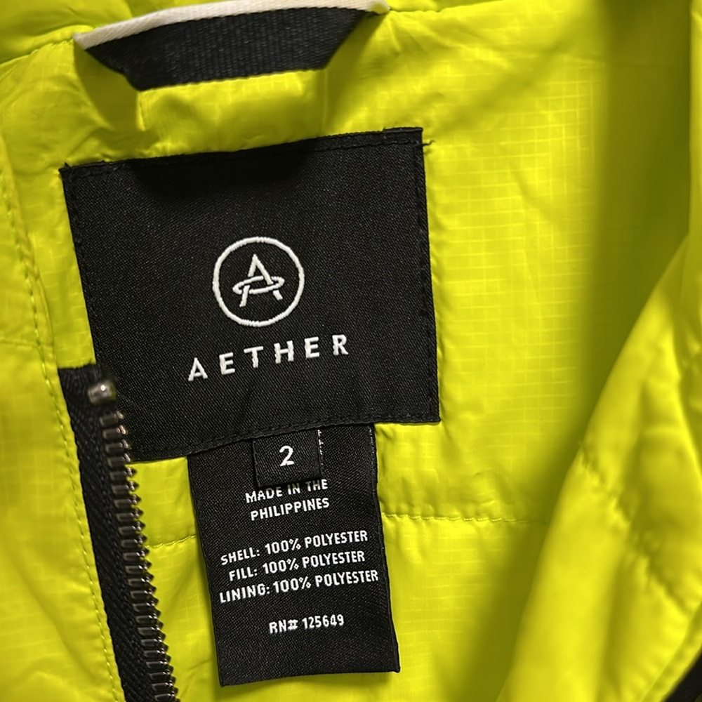 Neon green aether jacket - Picture 2 of 4